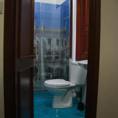 Sant Jordi * Лісабон