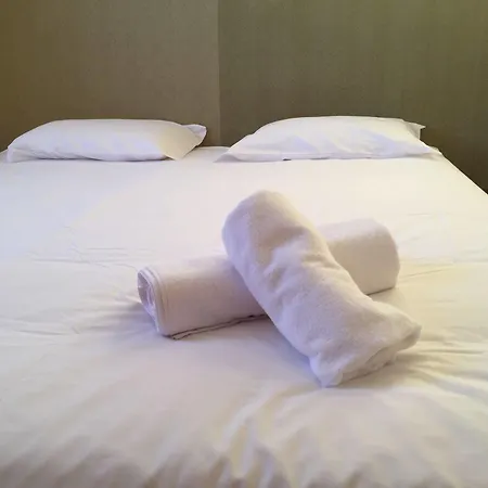 Sant Jordi Хостел Лісабон