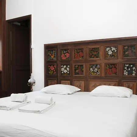 Хостел Sant Jordi *