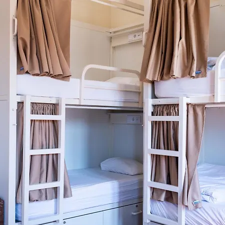 Hostel Sant Jordi