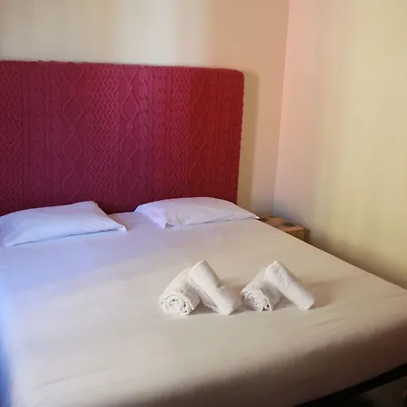 Hostel Sant Jordi