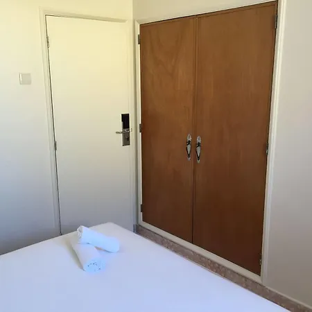 Sant Jordi אכסניה ליסבון